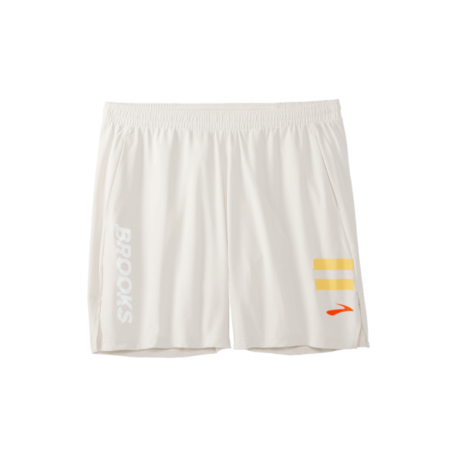 Brooks Corre Dentro De 7'' Raya De Velocista Arena Corta Sin Forro