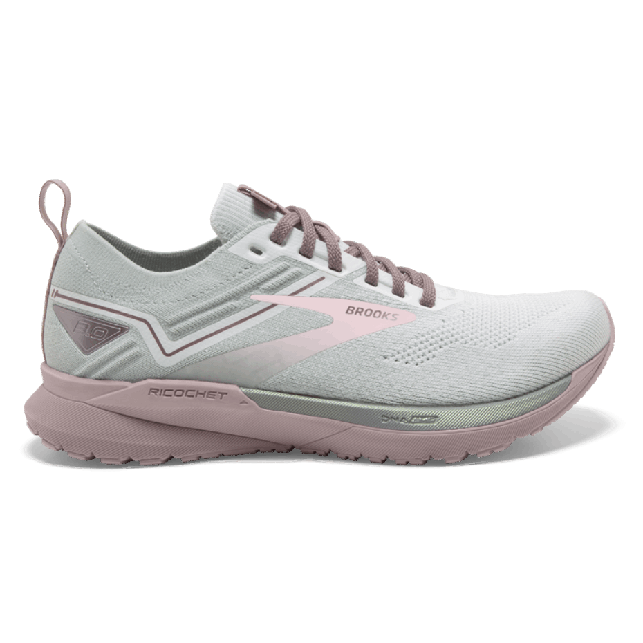 Brooks Ricochet 3 Blanco-hielo-primrose Rosa